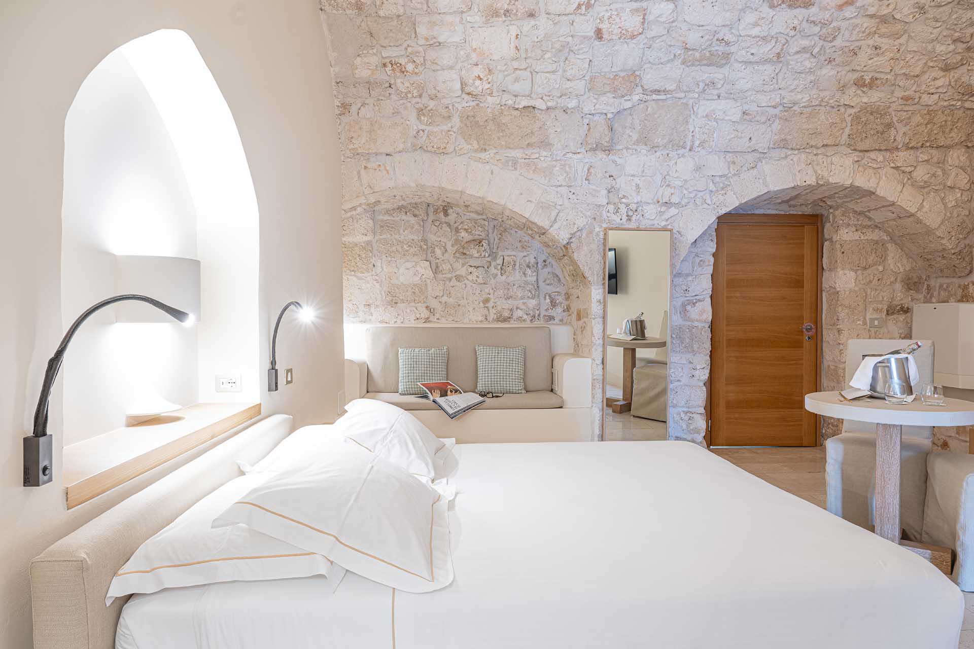 Deluxe room La Grotta Relais Ostuni
