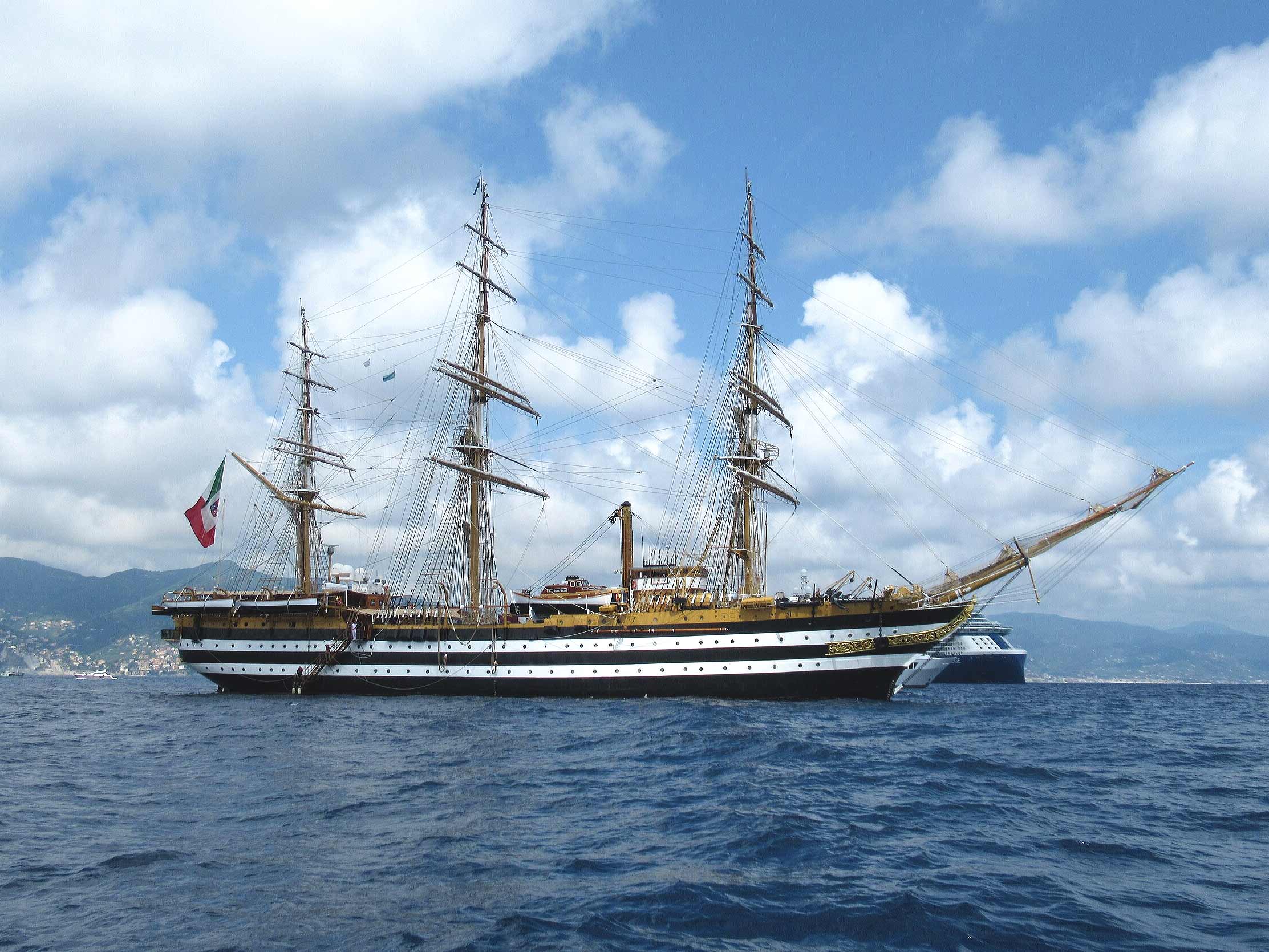 The Amerigo Vespucci: The Elegance of the Sea Arrives in Brindisi